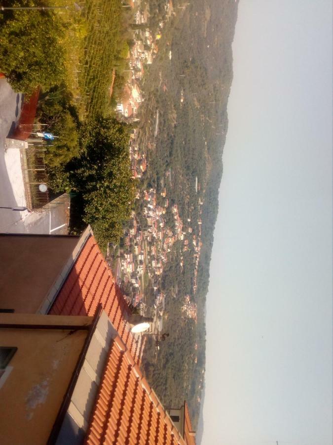 B&B Le Calegare Диано Кастело Екстериор снимка