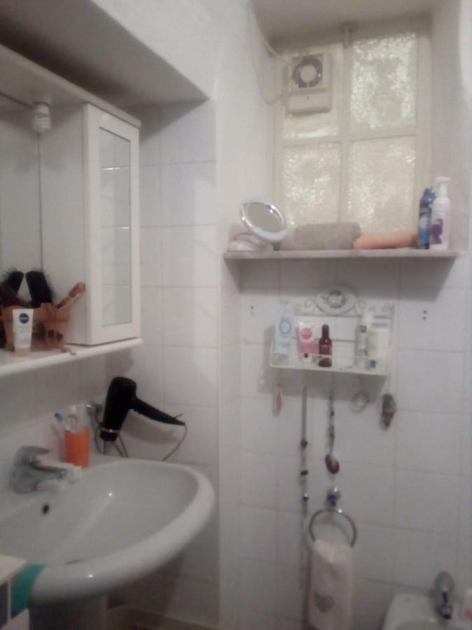 B&B Le Calegare Диано Кастело Екстериор снимка