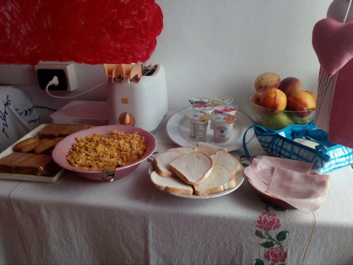 B&B Le Calegare Диано Кастело Екстериор снимка